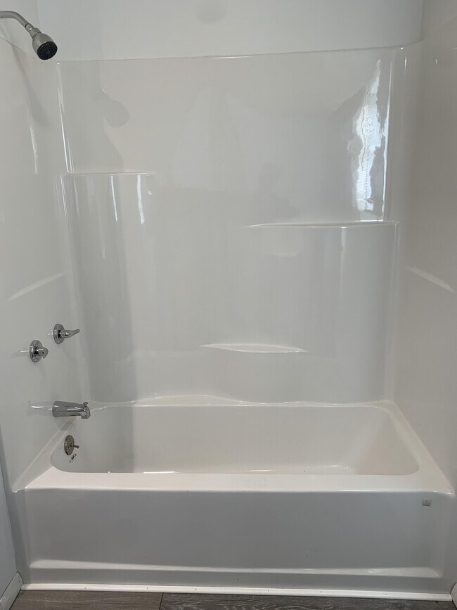 Brooke apartments unit 2 House Rental in Zanesville, OH