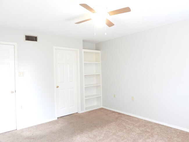 Photo - 119 Magnolia Dr