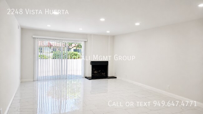 2248 Vista Huerta