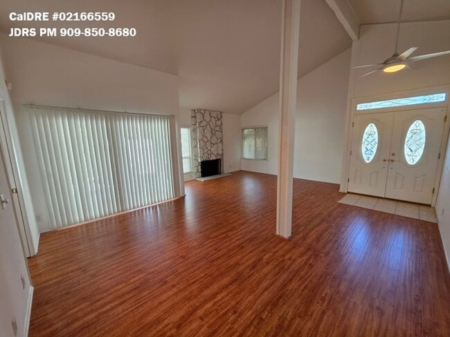 Photo - Irvine 3 Bedroom Home With Pool