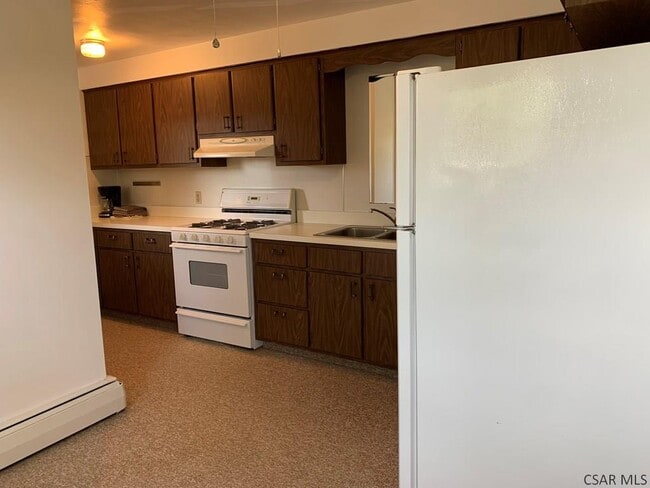 Photo - 123 Lulay St