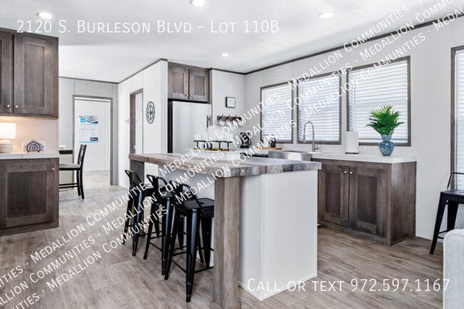 Photo - 2120 S Burleson Blvd