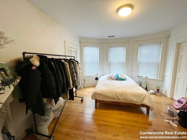 Photo - 11 Sachem St Unit 2