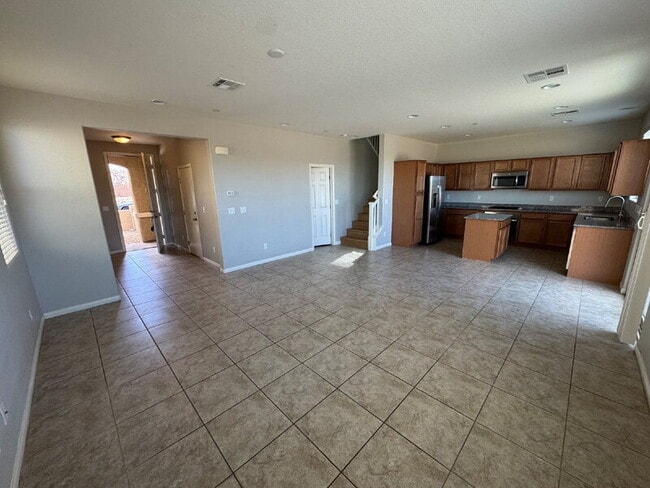 Photo - 235 Moonshot St