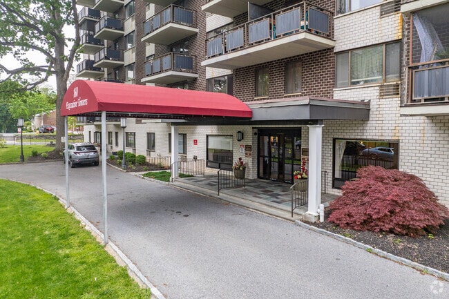 Entrance - Executive Towers