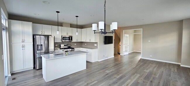 Photo - 210 Timberleaf Cir