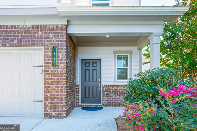 Photo - 76 Blue River Ct