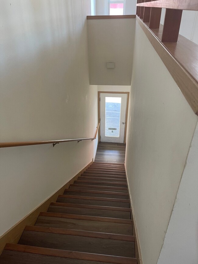 Photo - 101 N 1st St