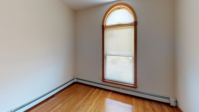 Photo - 60 Central Pky Unit 2nd 3rd Floor