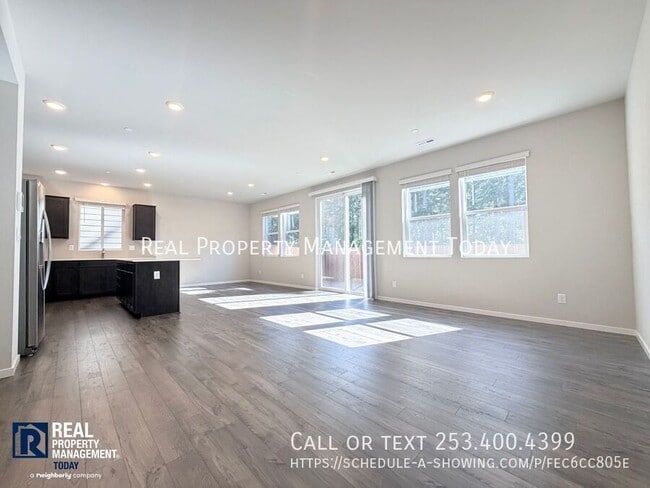 Photo - 10730 188 St E