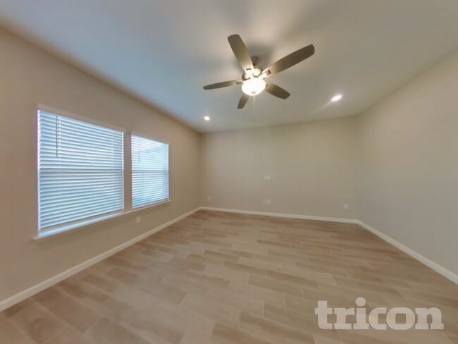 Photo - 9762 Lemon Grass Ln