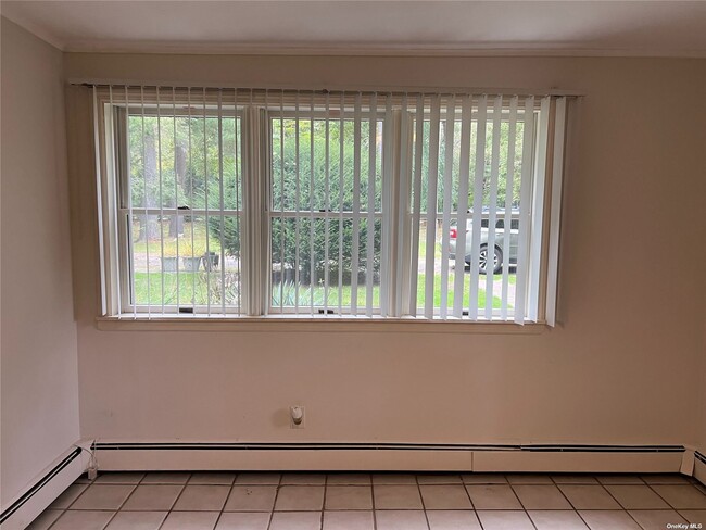 Photo - 2350 Cedar Swamp Rd