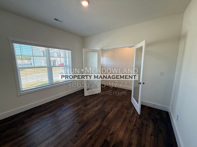 2424 Limelight Ln
