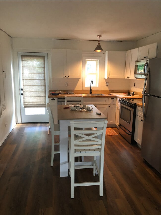 Photo - 206 E Paschal St