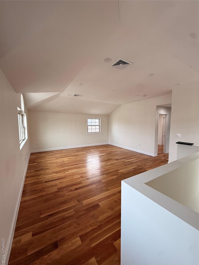 Photo - 239-38 148th Rd