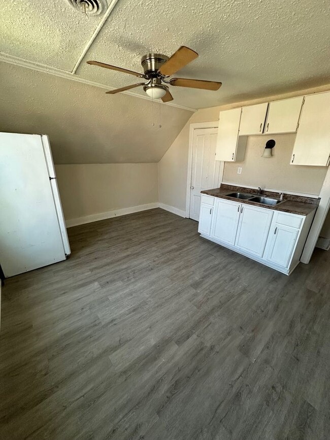 Photo - Vel R Phillips Unit Upper