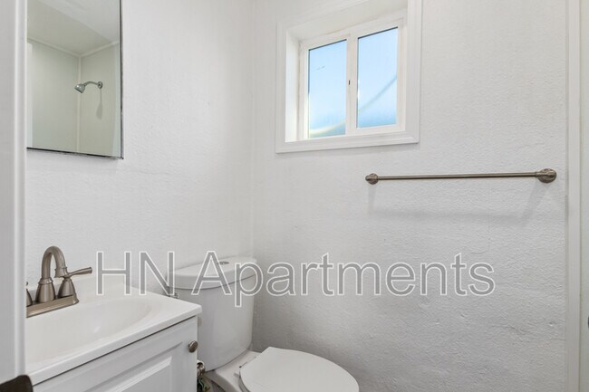 Photo - 2412 E Monroe St