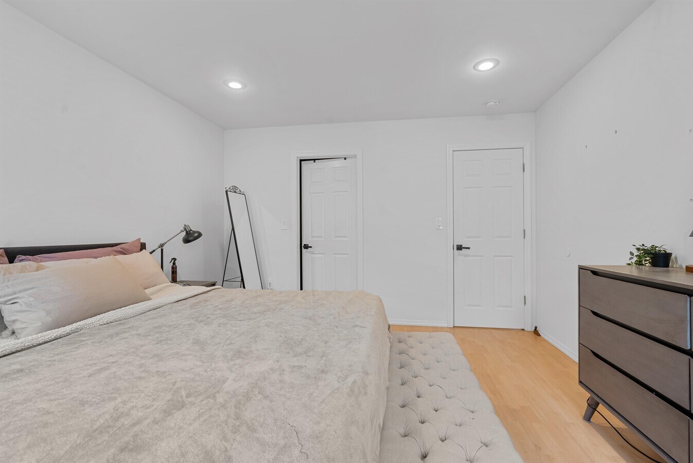 Photo - 515 44th St Unit Rear House