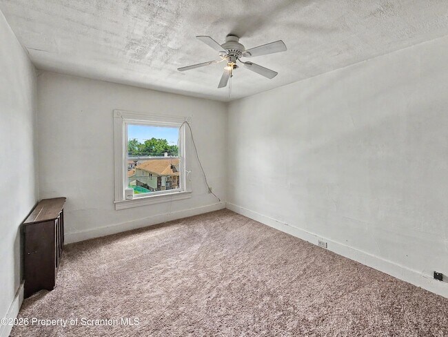Photo - 1315 Farr St Unit 2