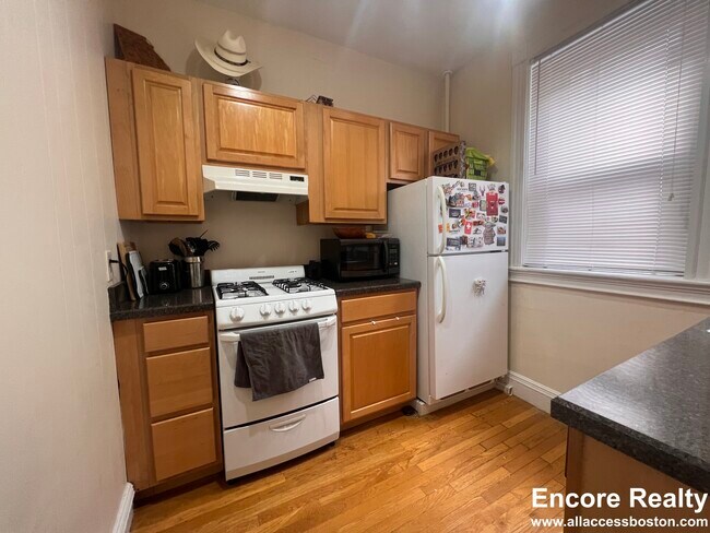 65 Park Dr Unit 17