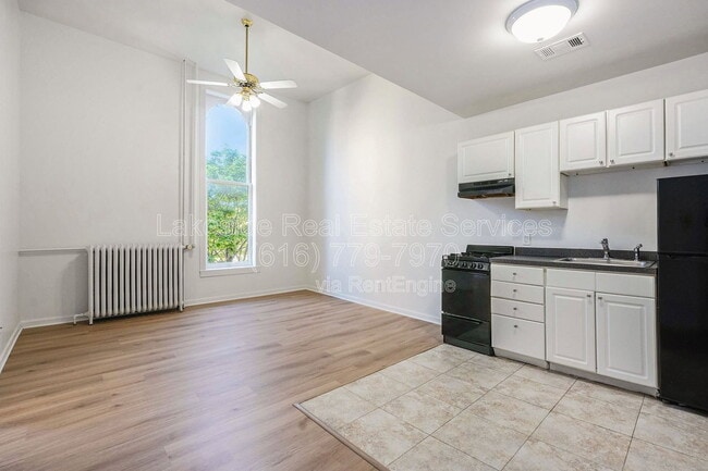 Photo - 100 Washington Ave Unit 204