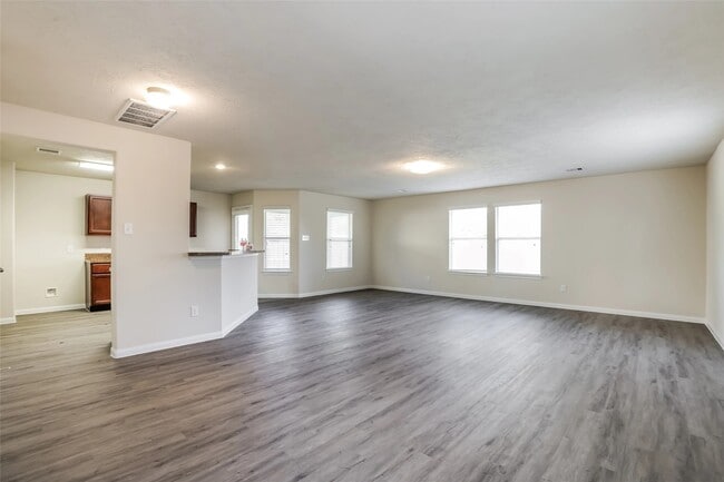 Photo - 14438 Acuna Ln