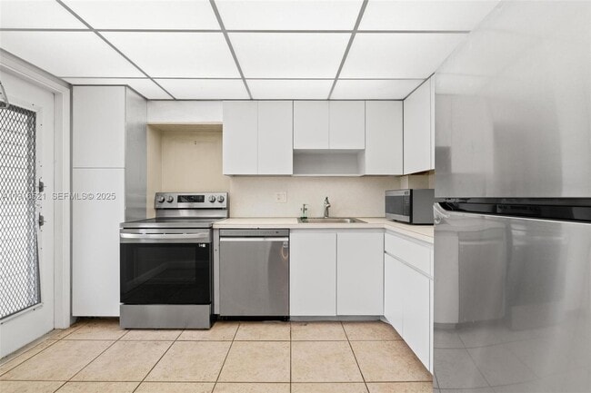 Photo - 2851 S Palm Aire Dr Unit 205