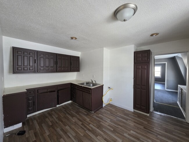 Photo - 43 Riverside Ave Unidad #2