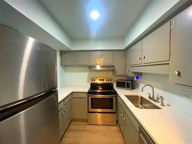 Photo - 5311 Fleetwood Oaks Ave Unidad 166