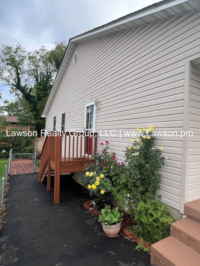 Photo - One Level Living in Vinton!