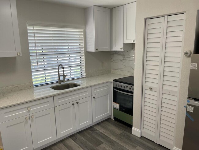 10316 Turkey Lake Rd Unit A07 - 111