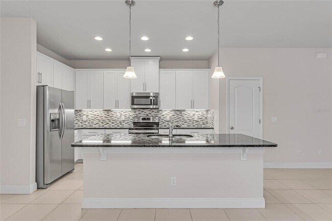 Photo - 569 Bethesda Ct