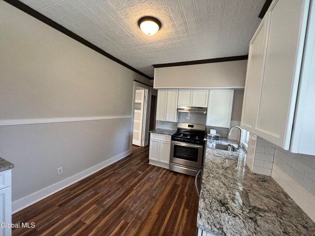 Photo - 1084 Wendell Ave Unit 1