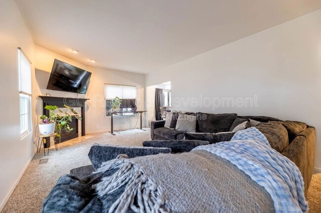 Photo - 1636 Fredericksburg Ln