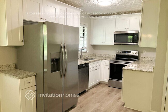 Photo - 1023 Lakewood Dr