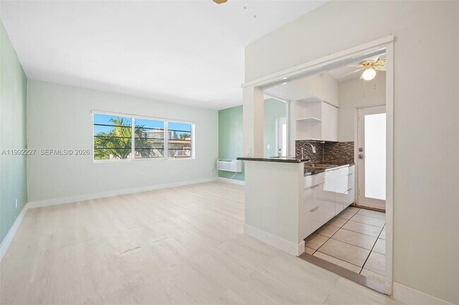 Photo - 7315 Byron Ave Unit 10
