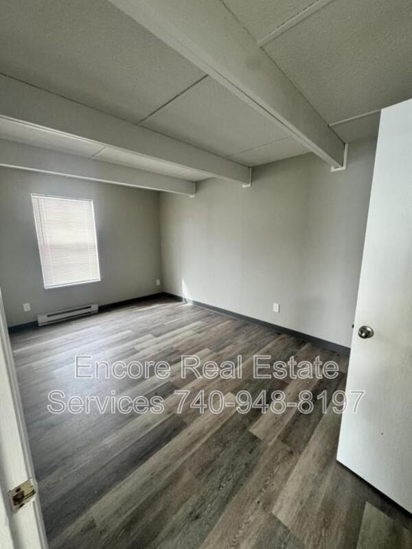 Photo - 573 Brookside Ct