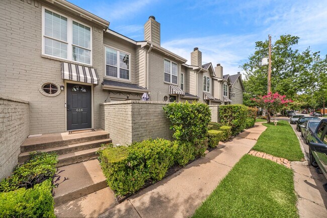 612 Fargo St Unit 612