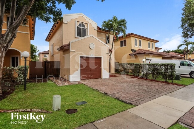 Photo - 1119 NE 41st Ave