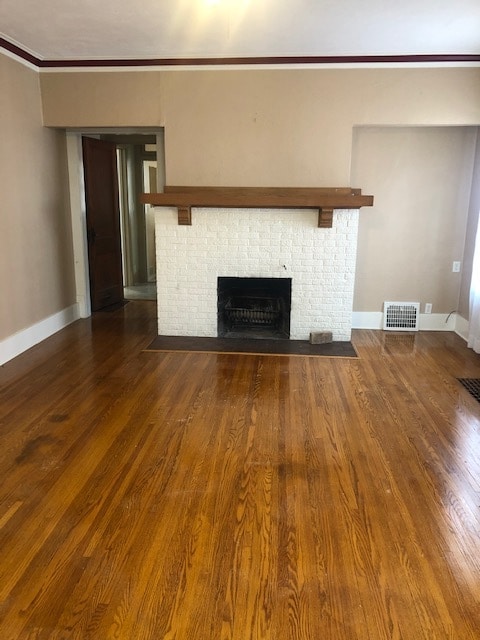 sala de estar - 911 N Rebecca Pl