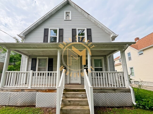 Photo - 1116 W 8th St Apartment Unit Lower