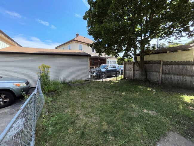 36 Boynton St Unit 1