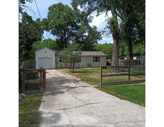 Photo - 171 Bayberry Dr