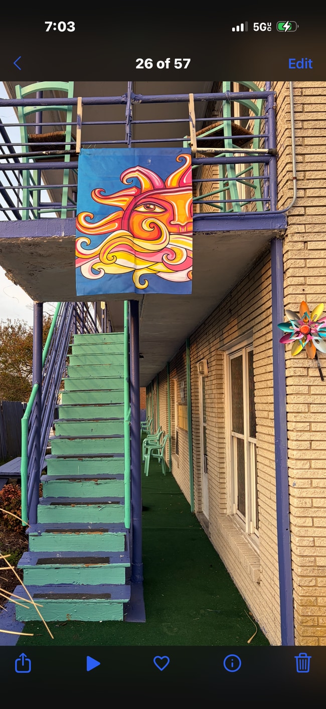 Photo - 1204 Hillside Ave Unit 3