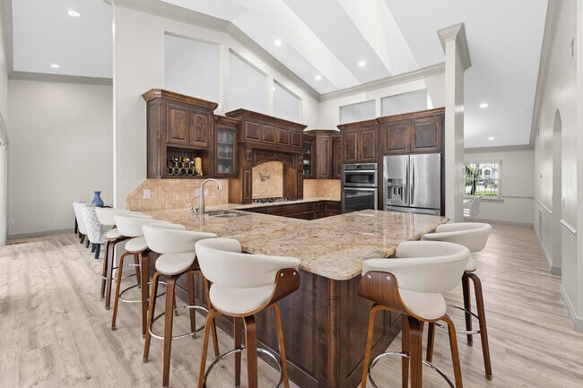 Photo - 15600 Rolling Meadows Cir