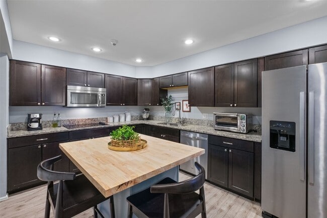 Photo - 508 Coeur de Royale Dr Unidad 301