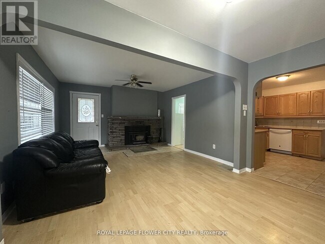 Photo - 9406 Side Rd 5