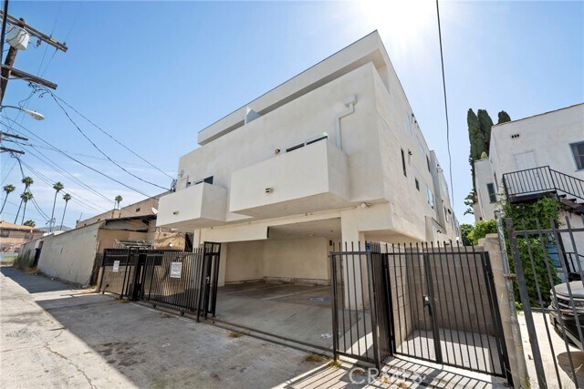 Photo - 1409 N Hobart Blvd Unidad 105