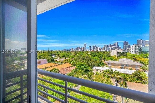 Photo - 2400 SW 3rd Ave Unit 706