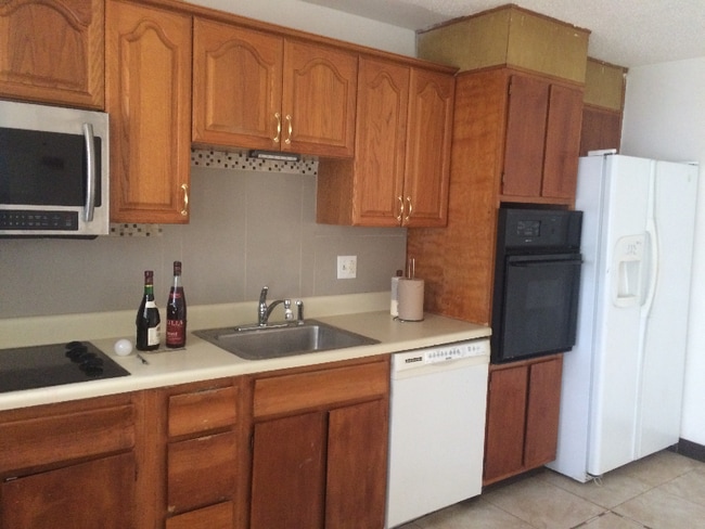 Photo - 12 Marsh Ave NW